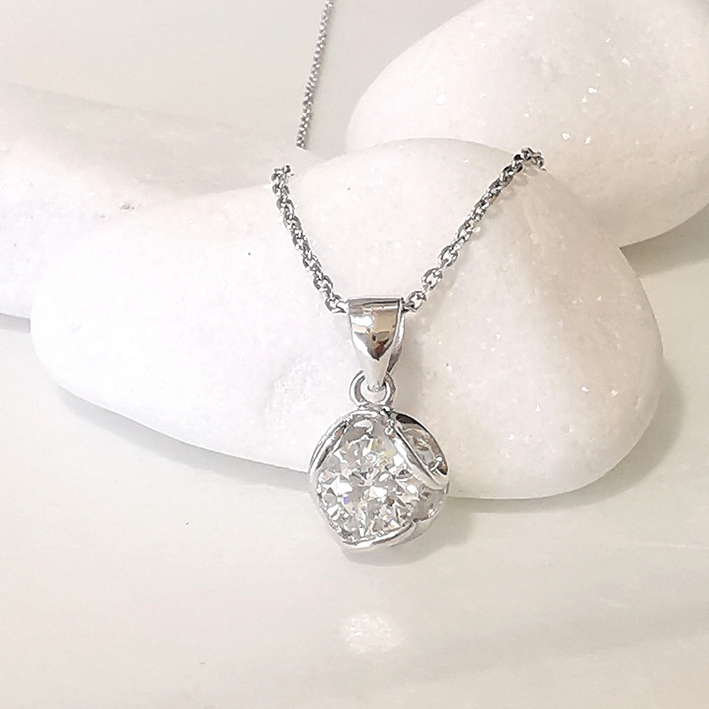 Nwt Sterling Silver 1ct Cz Pendant Necklace